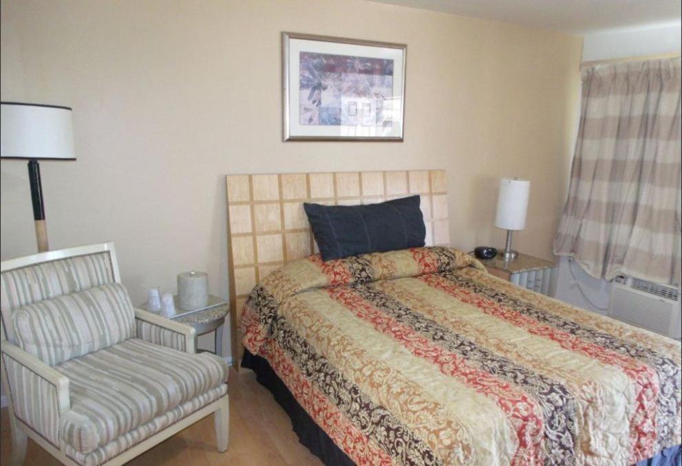 Lindsay Inn Habitación foto